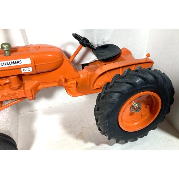 Spec-Cast Allis-Chalmers D10 Crossroads 2000 Tractor CUST 687 1/16 NIB READ - Picture 4 of 14